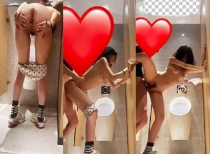 Chúng tôi rủ em người yêu vào WC vụng trộm